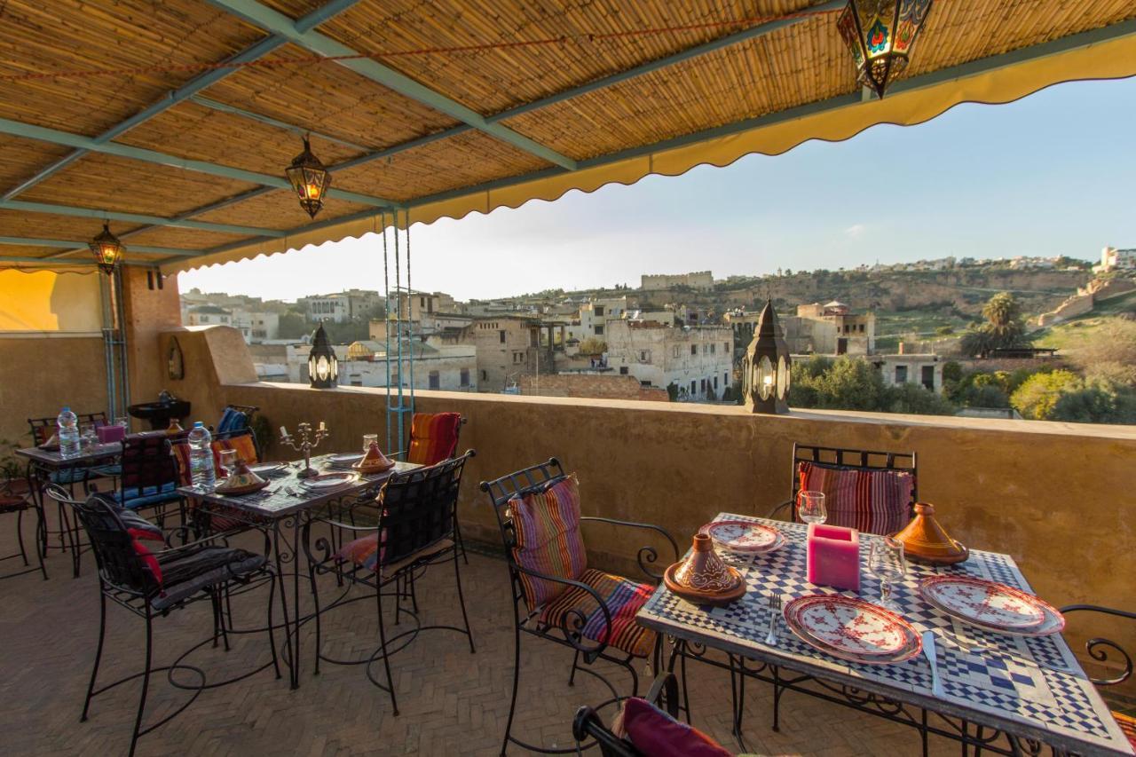 Riad Noujoum Medina Fes Luaran gambar