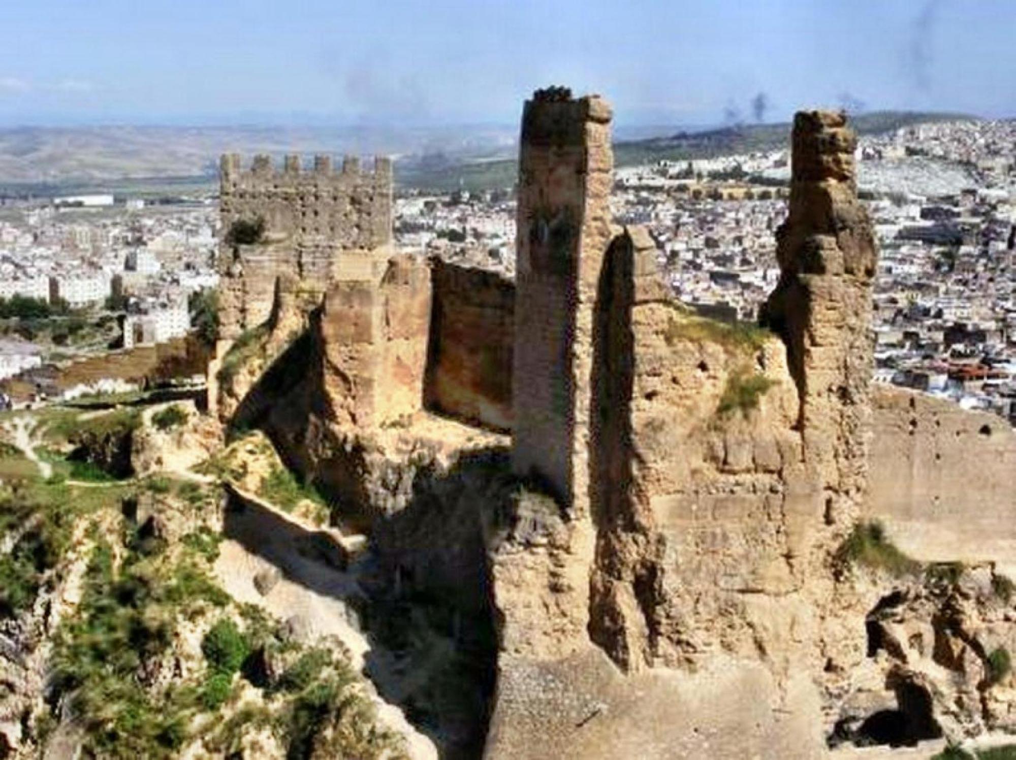 Riad Noujoum Medina Fes Luaran gambar