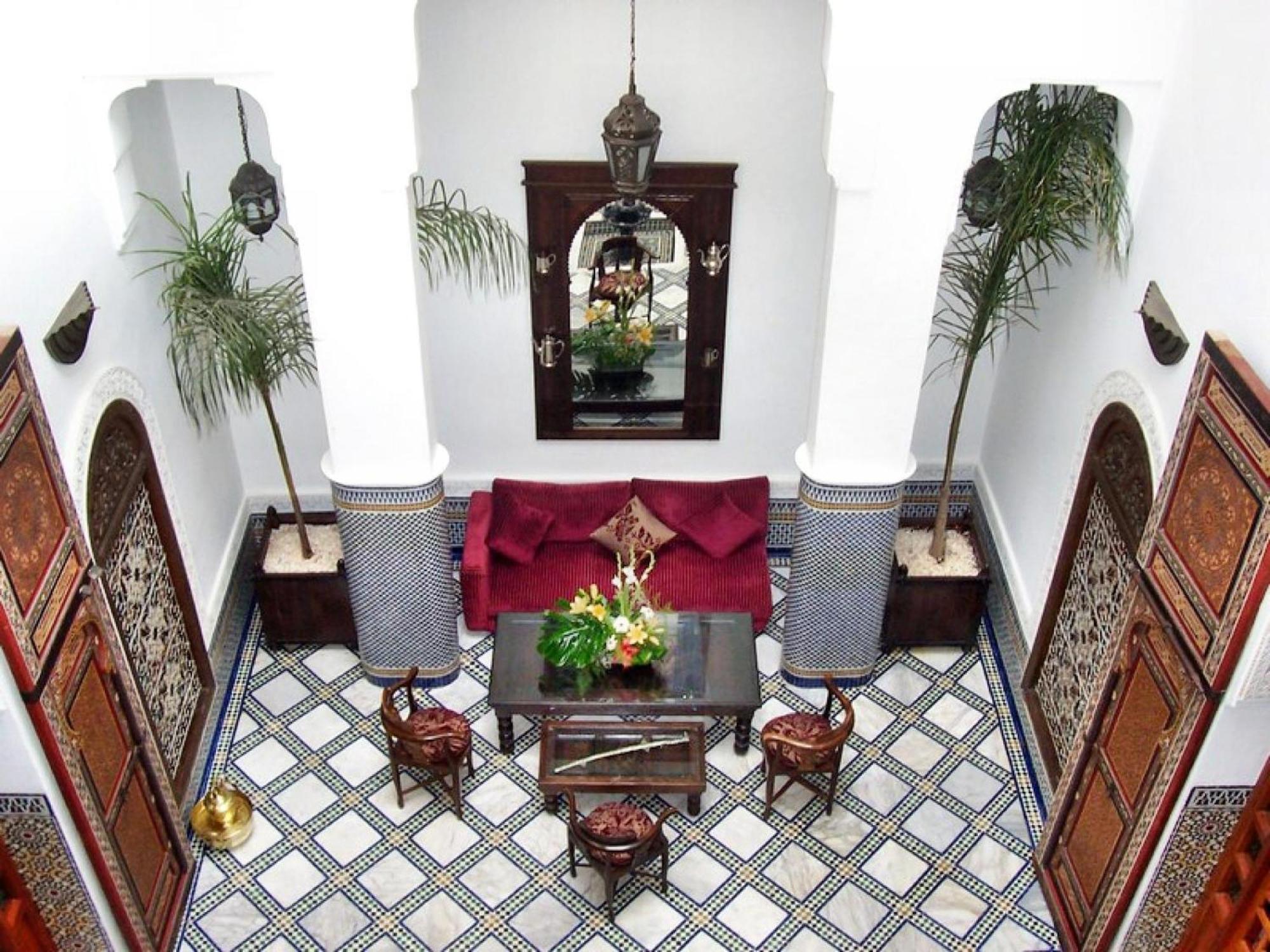 Riad Noujoum Medina Fes Luaran gambar