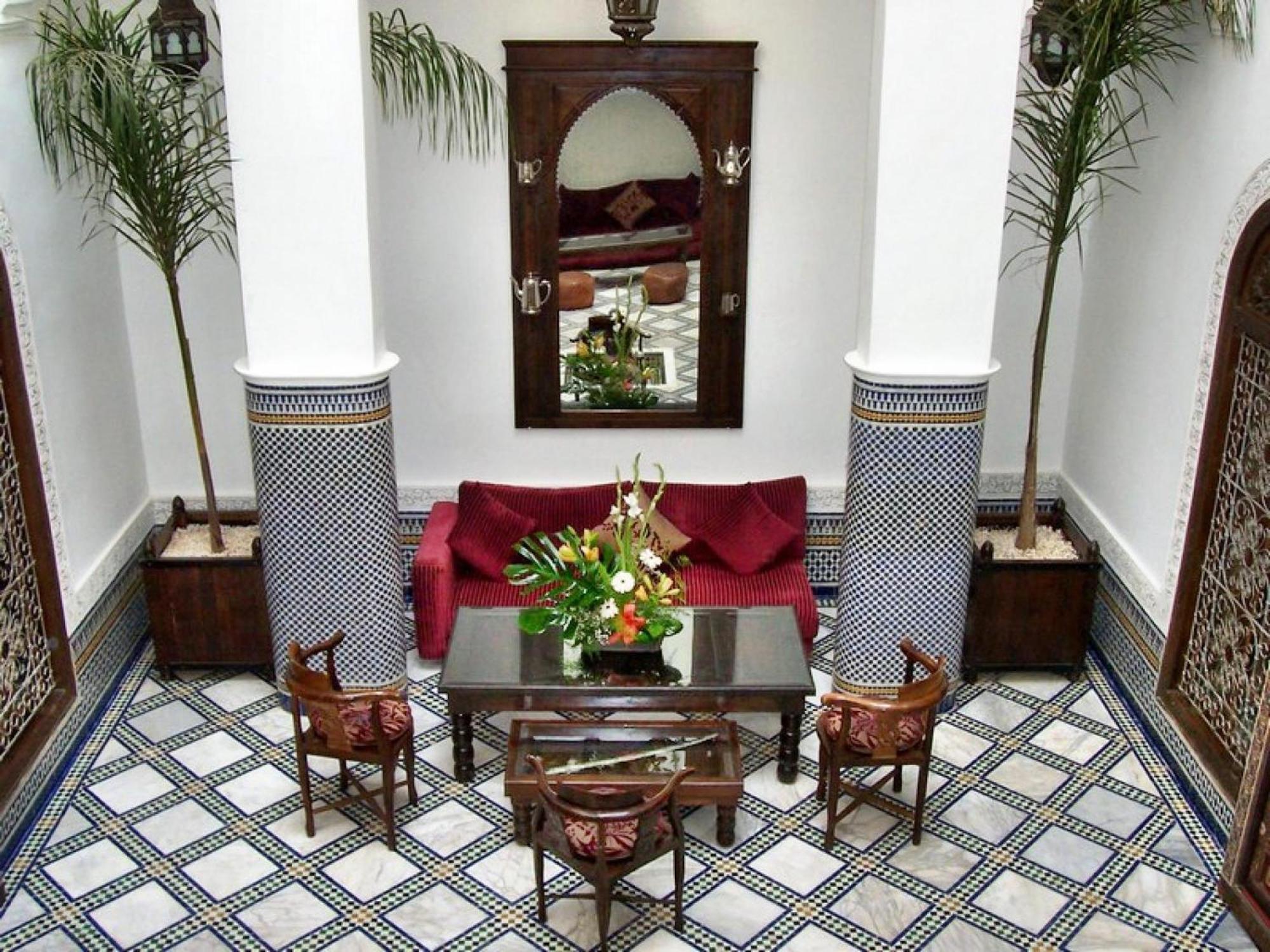 Riad Noujoum Medina Fes Luaran gambar