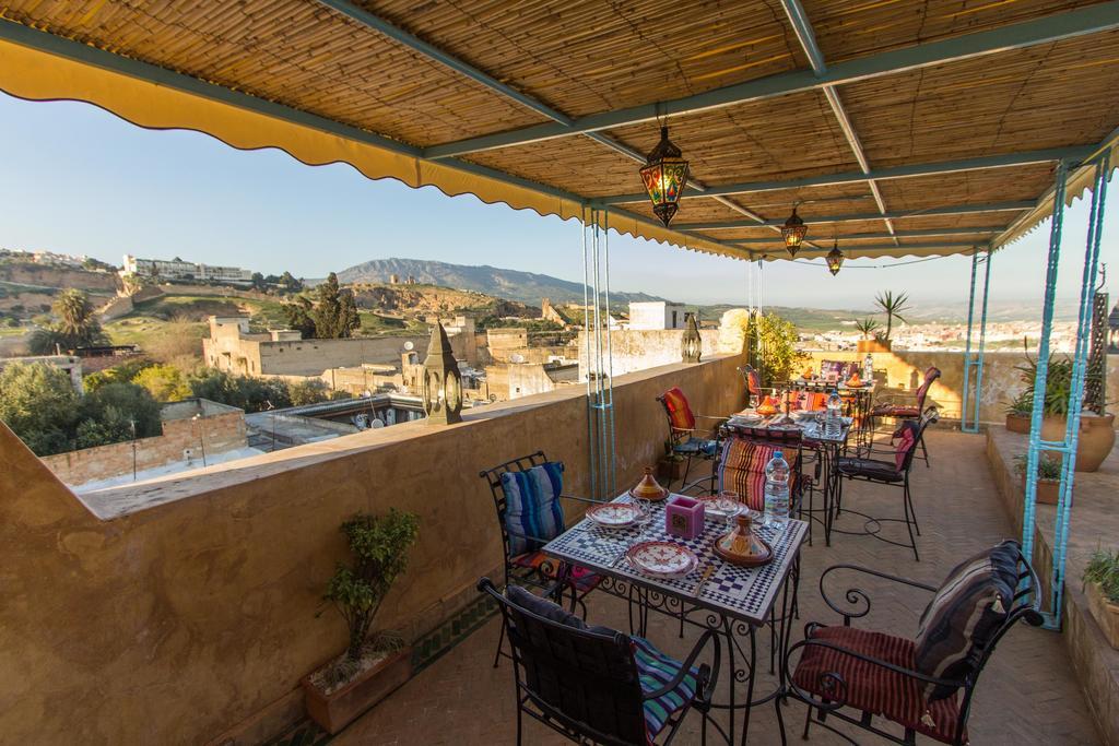 Riad Noujoum Medina Fes Luaran gambar