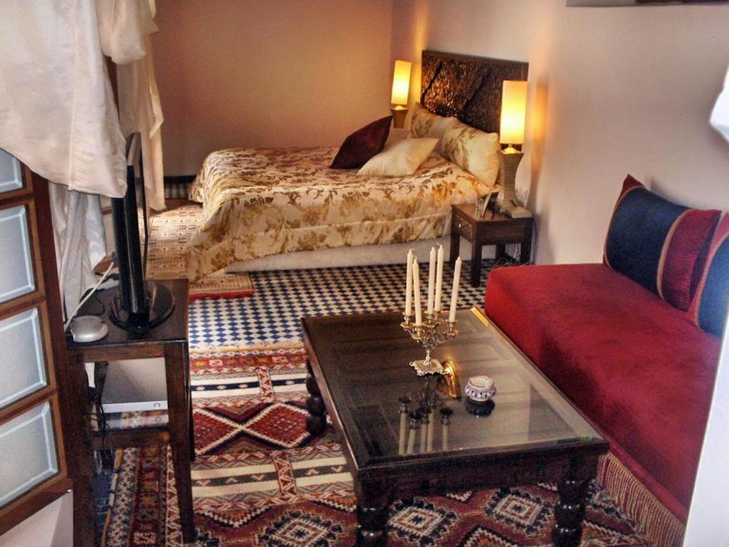 Riad Noujoum Medina Fes Luaran gambar