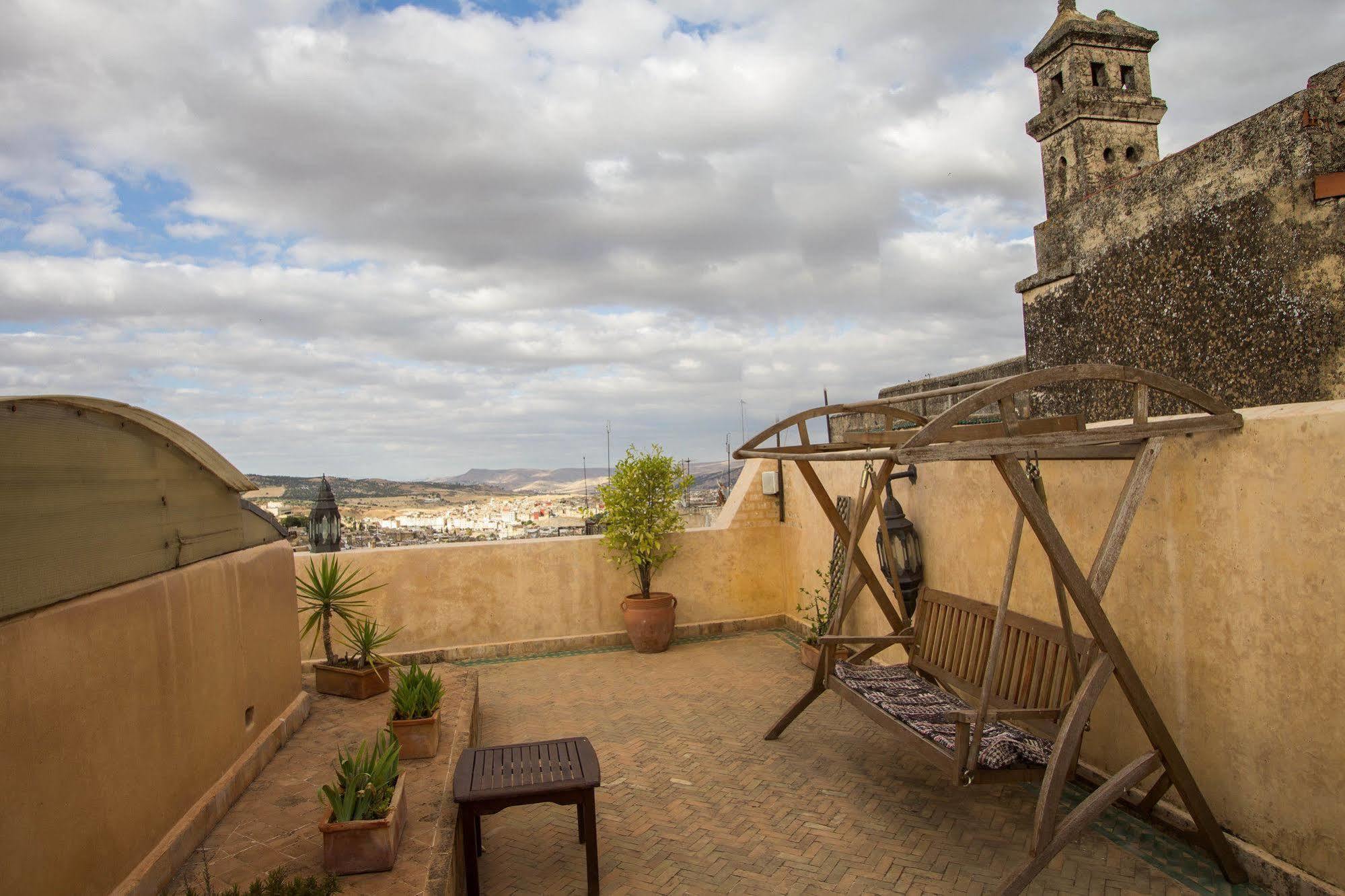 Riad Noujoum Medina Fes Luaran gambar